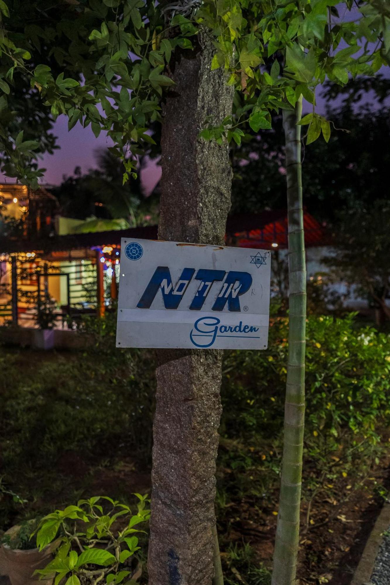 Ntr Garden Hotel Auroville Eksteriør billede