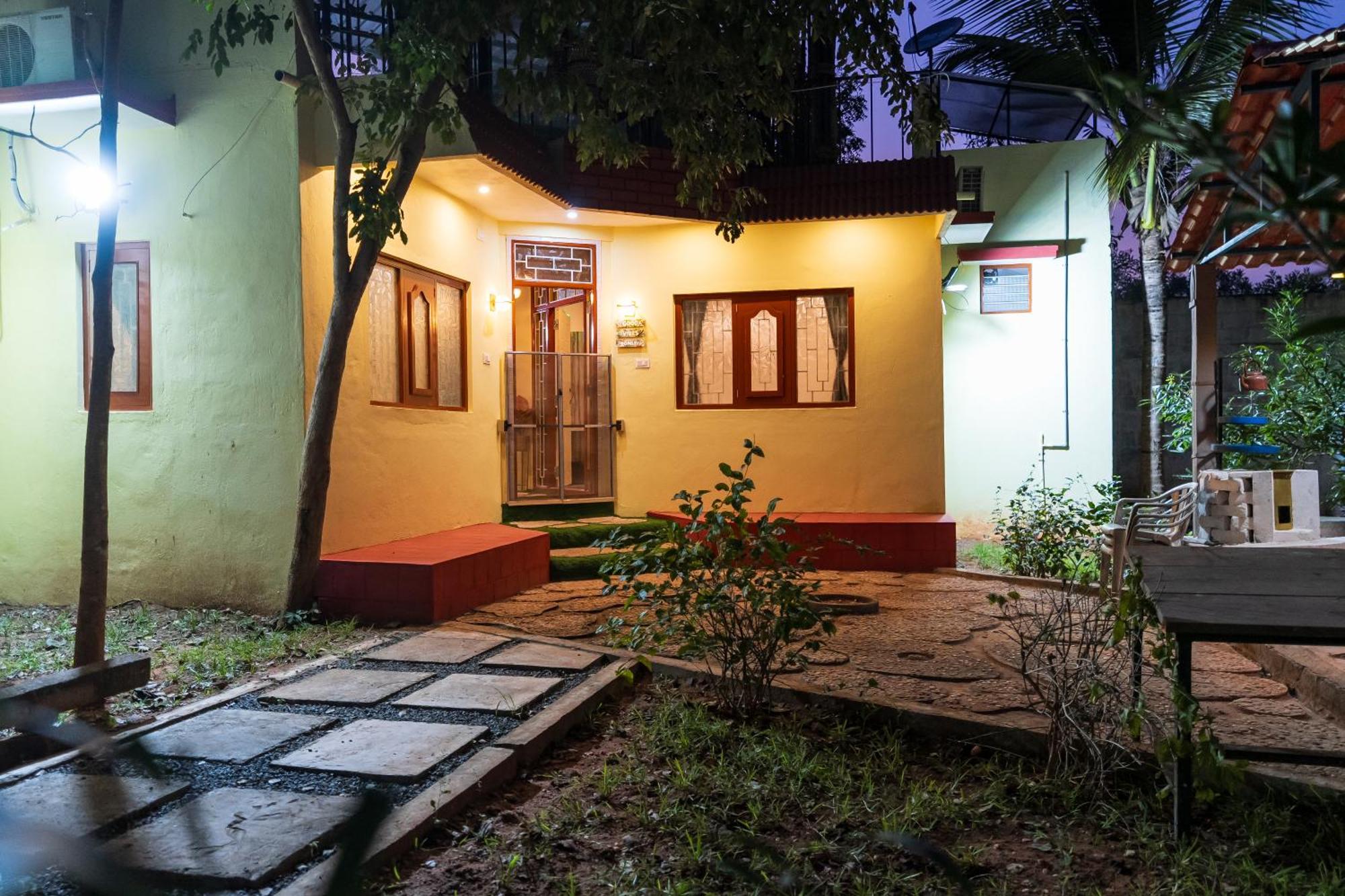 Ntr Garden Hotel Auroville Eksteriør billede